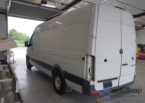 2016 Mercedes-Benz Sprinter 2500 High Roof/High Roof from USA, damaged, VIN WD3PE8DD6GP247790